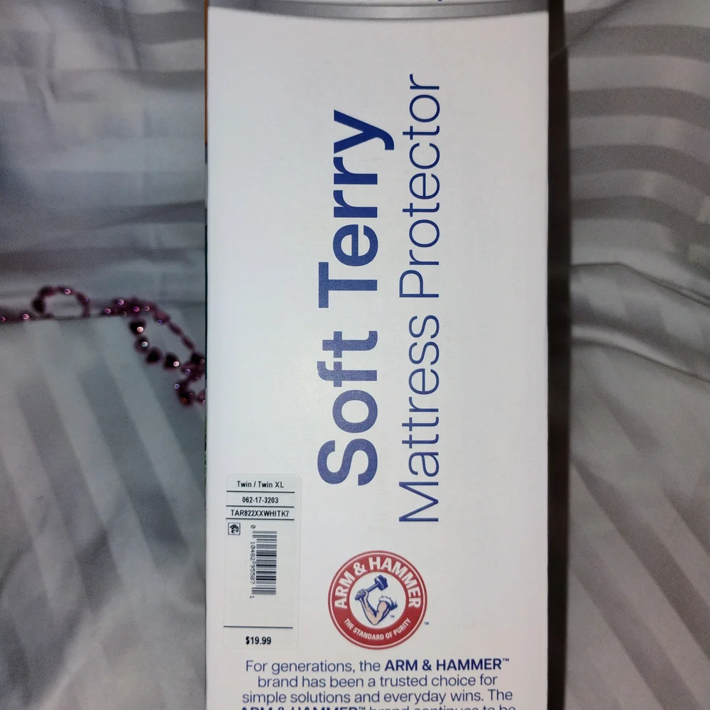 White Soft Terry Mattress Protector